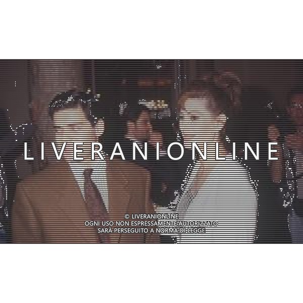 DIAP-RETROSPETTIVA EDWIGE FENECH ATTRICE NELLA FOTO EDWIGE FENECH CON IL FIGLIO EDWIN NELL\'ANNO 1993 AG ALDO LIVERANI SAS 