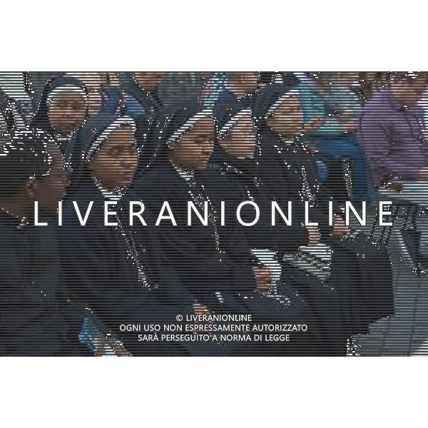 Roma - 22 Aprile 2025 Media e fedeli in Piazza San Pietro per il Rosario per Papa Francesco Nella Foto: General View  Andrea Bracaglia- AGENZIA ALDO LIVERANI SAS