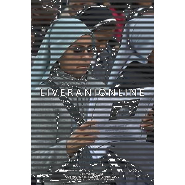 Roma - 22 Aprile 2025 Media e fedeli in Piazza San Pietro per il Rosario per Papa Francesco Nella Foto: General View  Andrea Bracaglia- AGENZIA ALDO LIVERANI SAS