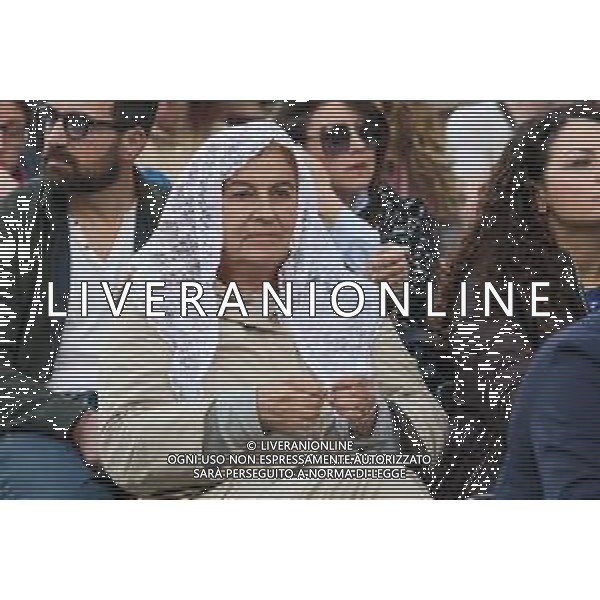 Roma - 22 Aprile 2025 Media e fedeli in Piazza San Pietro per il Rosario per Papa Francesco Nella Foto: General View  Andrea Bracaglia- AGENZIA ALDO LIVERANI SAS