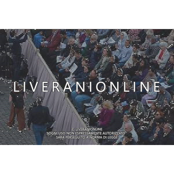 Roma - 22 Aprile 2025 Media e fedeli in Piazza San Pietro per il Rosario per Papa Francesco Nella Foto: General View  Andrea Bracaglia- AGENZIA ALDO LIVERANI SAS