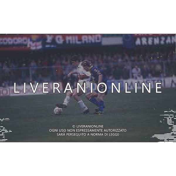 DIAP- RETROSPETTIVA VINCENZO TORRENTE CALCIATORE NELLA FOTO VINCENZO TORRENTE AG ALDO LIVERANI SAS