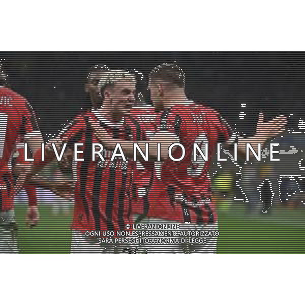 Inter vs Milan nella foto Alejandro Jimenez (Milan) e Luka Jovic (Milan) esultanza dopo il gol dell\'1 a 0 Milano 23-04-2025 Stadio Giuseppe Meazza - San Siro Coppa Italia Frecciarossa - semifinale gara di ritorno foto Roberto Garavaglia/Agenzia Aldo Liverani sas
