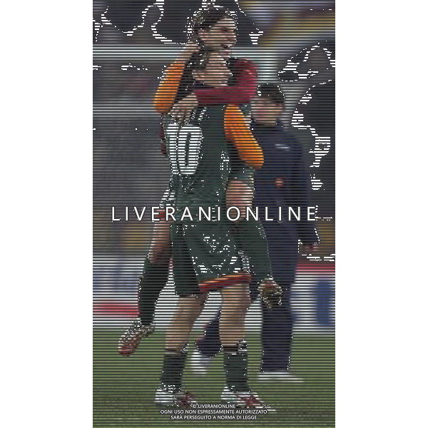 ROMA-JUVENTUS COPPA ITALIA TIM CUP 01.02.2006 NELLA FOTO: ESULTANZA TOTTI-CUFRE PH ANDRY/AG LIVERANI