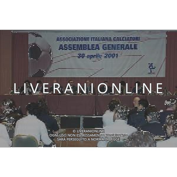 DIG- ASSEMBLEA GENERALE AIC MILANO 30 APRILE 2001 NELLA FOTO LEONARDO GROSSO, SERGIO CAMPANA E SILVANO MAIOLI AG ALDO LIVERANI SAS