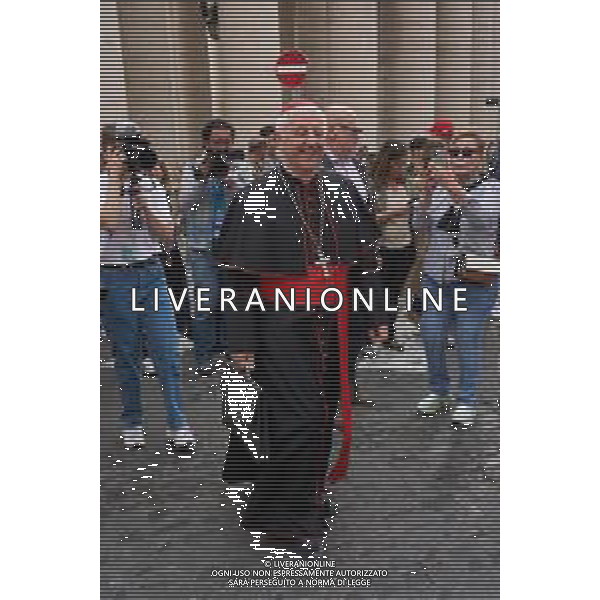 Città del Vaticano - 24 Aprile 2025 Una delegazione di Cardinali arriva nella basilica di San Pietro per rendere omaggio a Papa Francesco. Nella Foto: Cardinale Giuseppe Versaldi  Andrea Bracaglia- AGENZIA ALDO LIVERANI SAS