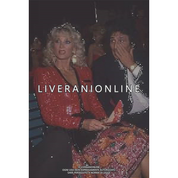DIAP-RETROSPETTIVA BARBARA BOUCHET ATTRICE NELLA FOTO BARBARA BOUCHET CON IL MARITO LUIGI BORGHESE NELL\'ANNO 1987 AG ALDO LIVERANI SAS