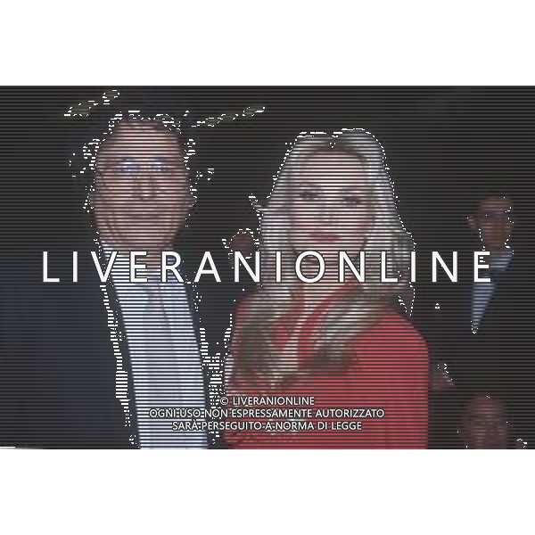 DIAP-RETROSPETTIVA BARBARA BOUCHET ATTRICE NELLA FOTO BARBARA BOUCHET CON IL MARITO LUIGI BORGHESE NELL\'ANNO 1992 AG ALDO LIVERANI SAS