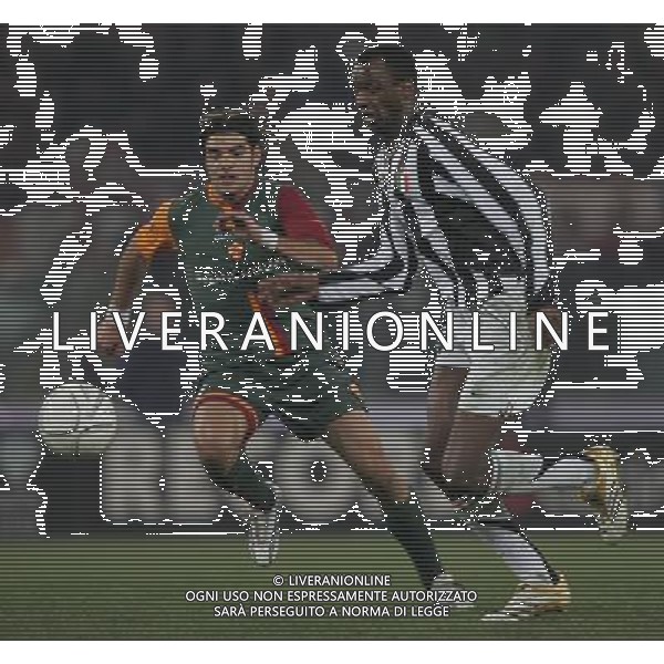 Roma 1 febbraio 2006 Roma - Juventus Tim Cup quarti di finale nella foto: Vieira Patrick e Perrotta Simone foto Andry / Ag. Aldo Liverani