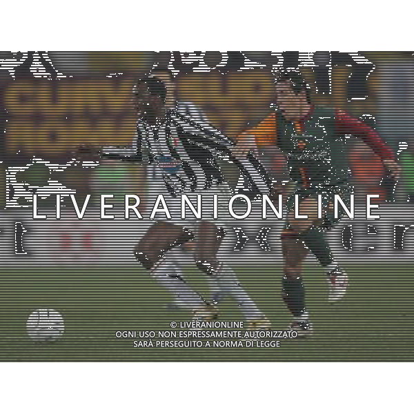 Roma 1 febbraio 2006 Roma - Juventus Tim Cup quarti di finale nella foto: Vieira Patrick e Taddei Rodrigo Ferrante foto Andry / Ag. Aldo Liverani