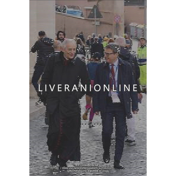 Città del Vaticano - 25 Aprile 2025 Arrivi ed Uscite dalla congregazione dei Cardinali Nella Foto: Cardinal Matteo Maria Zuppi  Andrea Bracaglia - AGENZIA ALDO LIVERANI SAS
