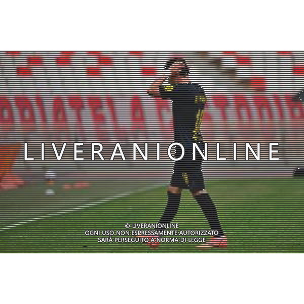 TVEM April 25, 2025 Bari, Italy - SSC Bari vs Modena FC 1912 - Italian soccer serie B 2024/25 - San Nicola Stadium. In the pic: Alessandro Di Pardo of Modena FC 1912 disappointment foto emmanuele mastrodonato-ag aldo liverani sas