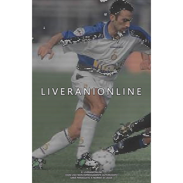 DIAP-RETROSPETTIVA YOURI DYORKAEFF CALCIATORE NELLA FOTO YOURI DYORKAEFF CON LA MAGLIA DELL\'INTER AG ALDO LIVERNI SAS