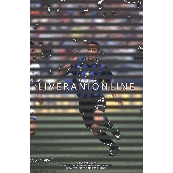 DIAP-RETROSPETTIVA YOURI DYORKAEFF CALCIATORE NELLA FOTO YOURI DYORKAEFF CON LA MAGLIA DELL\'INTER AG ALDO LIVERNI SAS