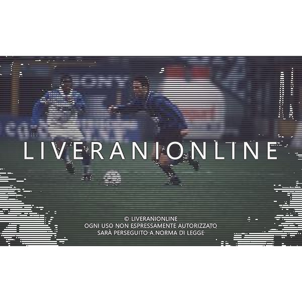 DIAP-RETROSPETTIVA YOURI DYORKAEFF CALCIATORE NELLA FOTO YOURI DYORKAEFF CON LA MAGLIA DELL\'INTER AG ALDO LIVERNI SAS