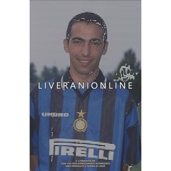DIAP-RETROSPETTIVA YOURI DYORKAEFF CALCIATORE NELLA FOTO YOURI DYORKAEFF CON LA MAGLIA DELL\'INTER AG ALDO LIVERNI SAS