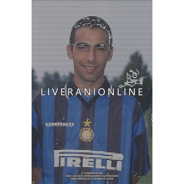DIAP-RETROSPETTIVA YOURI DYORKAEFF CALCIATORE NELLA FOTO YOURI DYORKAEFF CON LA MAGLIA DELL\'INTER AG ALDO LIVERNI SAS