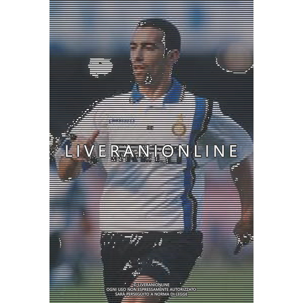 DIAP-RETROSPETTIVA YOURI DYORKAEFF CALCIATORE NELLA FOTO YOURI DYORKAEFF CON LA MAGLIA DELL\'INTER AG ALDO LIVERNI SAS