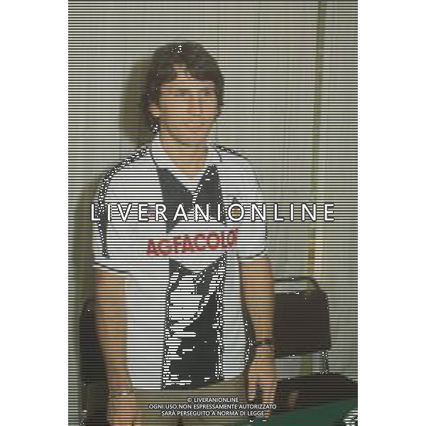 DIAP-RETROSPETTIVA ZICO CALCIATORE NELLA FOTO ZICO CON LA MAGLIA DELL\'UDINESE CALCIO AG ALDO LIVERANI SAS