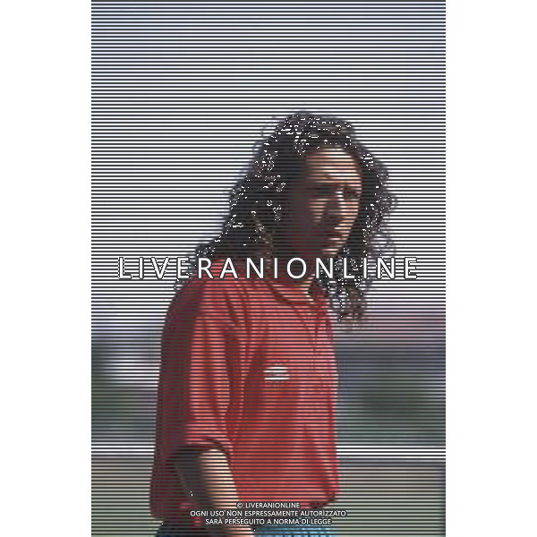DIAP-RETROSPETTIVA SERGIO FABIAN ZARATE CALCIATORE NELLA FOTO SERGIO FABIAN ZARATE CON LA MAGLIA DELL\'ANCONA CALCIO AG ALDO LIVERANI SAS