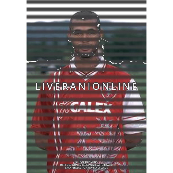 DIAP-RETROSPETTIVA ZE MARIA CALCIATORE NELLA FOTO ZE MARIA CON LA MAGLIA DEL PERUGIA CALCIO AG ALDO LIVERANI SAS