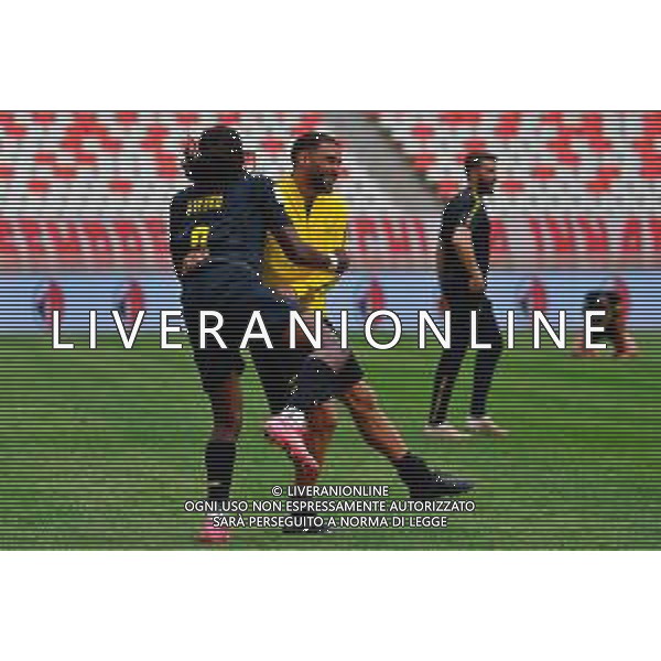TVEM April 25, 2025 Bari, Italy - SSC Bari vs Modena FC 1912 - Italian soccer serie B 2024/25 - San Nicola Stadium. In the pic: Gregoire Defrel of Modena FC 1912 and Gady-Pierre Beyuku of Modena FC 1912 celebrates the victory ©TVEM Emmanuele Mastrodonato - AGENZIA ALDO LIVERANI SAS