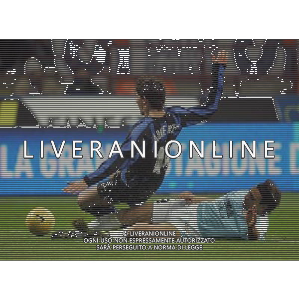 milano 2/2/2006 inter-lazio tim cup nella foto momente e siviglia foto luzzani/ag aldo liverani