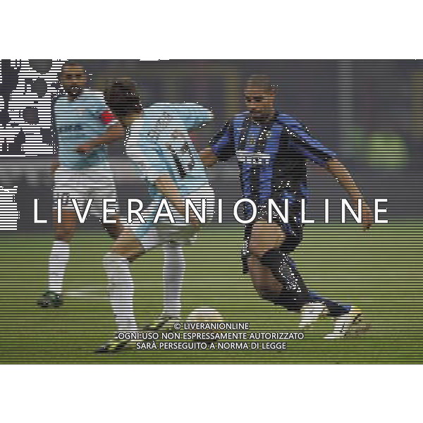 milano 2/2/2006 inter-lazio tim cup nella foto adriano e siviglia foto luzzani/ag aldo liverani