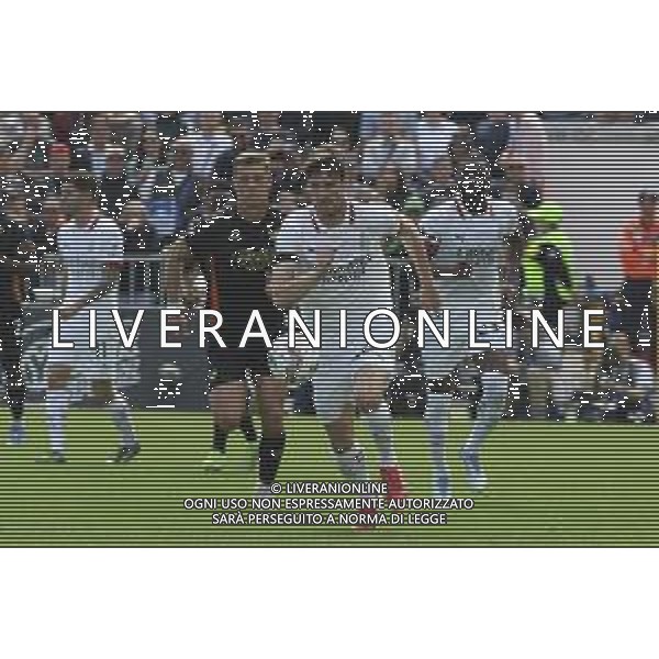 Matteo Gabbia of AC Milan play the ball during Venezia FC vs AC Milan, 34° Serie A Enilive 2024-25 game at Pier Luigi Penzo stadium in Venezia (VE), Italy, on April 27, 2025. (Photo by Davide Casentini)- AGENZIA ALDO LIVERANI SAS