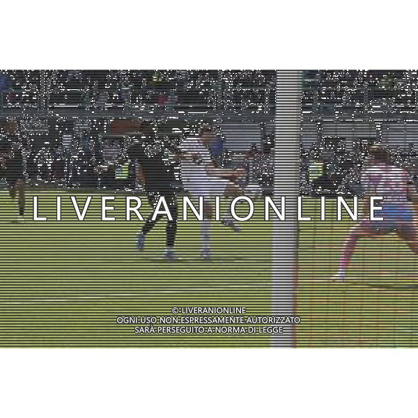 Santiago Gimenez of AC Milan scores a goal during Venezia FC vs AC Milan, 34° Serie A Enilive 2024-25 game at Pier Luigi Penzo stadium in Venezia (VE), Italy, on April 27, 2025. (Photo by Davide Casentini)- AGENZIA ALDO LIVERANI SAS