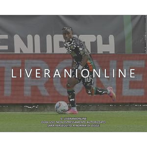 Rafael Leao of AC Milan play the ball during Venezia FC vs AC Milan, 34° Serie A Enilive 2024-25 game at Pier Luigi Penzo stadium in Venezia (VE), Italy, on April 27, 2025. (Photo by Davide Casentini)- AGENZIA ALDO LIVERANI SAS