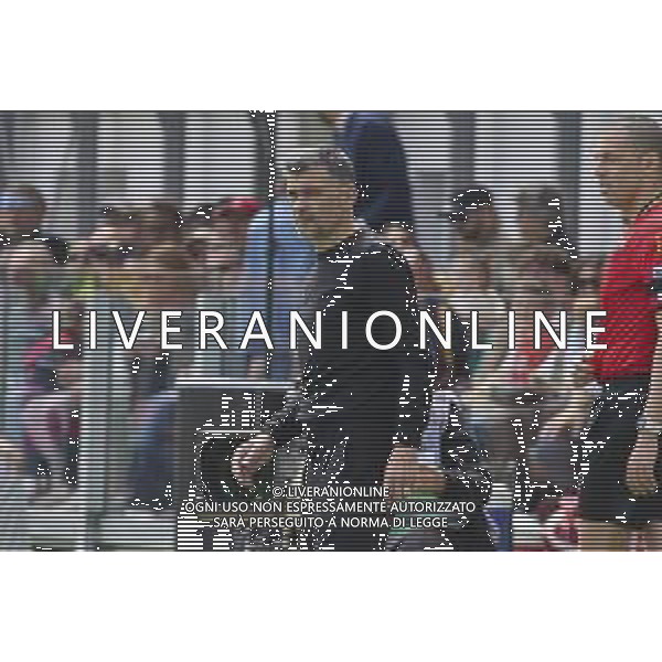 Sergio Conceicao Head Coach of AC Milan looks during Venezia FC vs AC Milan, 34° Serie A Enilive 2024-25 game at Pier Luigi Penzo stadium in Venezia (VE), Italy, on April 27, 2025. (Photo by Davide Casentini)- AGENZIA ALDO LIVERANI SAS