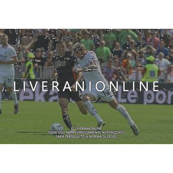 Theo Hernandez of AC Milan. play the ball during Venezia FC vs AC Milan, 34° Serie A Enilive 2024-25 game at Pier Luigi Penzo stadium in Venezia (VE), Italy, on April 27, 2025. (Photo by Davide Casentini)- AGENZIA ALDO LIVERANI SAS