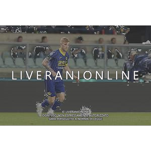 Nicolás Valentini of Hellas Verona FC play the ball during Hellas Verona FC vs Cagliari Calcio, 34° Serie A Enilive 2024-25 game at Marcantonio Bentegodi stadium in Verona (VR), Italy, on April 28, 2025. (Photo by Davide Casentini)- AGENZIA ALDO LIVERANI SAS