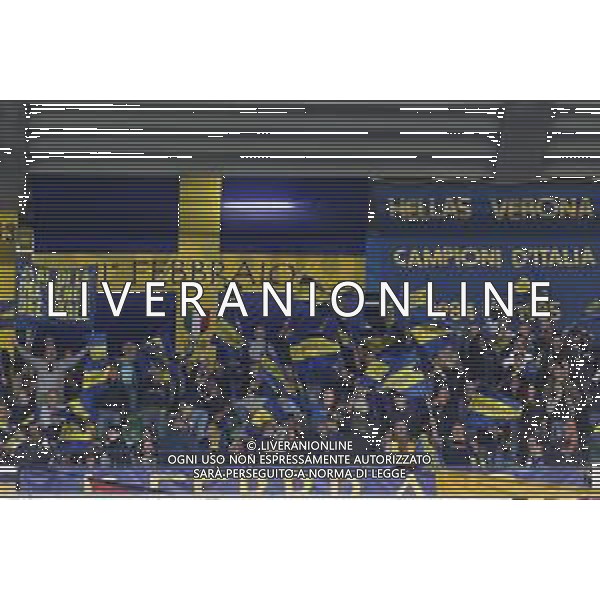 Hellas Verona fans show their support during Hellas Verona FC vs Cagliari Calcio, 34° Serie A Enilive 2024-25 game at Marcantonio Bentegodi stadium in Verona (VR), Italy, on April 28, 2025. (Photo by Davide Casentini)- AGENZIA ALDO LIVERANI SAS