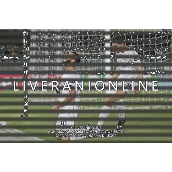 Leonardo Pavoletti of Cagliari Calcio celebrates after scoring during Hellas Verona FC vs Cagliari Calcio, 34° Serie A Enilive 2024-25 game at Marcantonio Bentegodi stadium in Verona (VR), Italy, on April 28, 2025. (Photo by Davide Casentini)- AGENZIA ALDO LIVERANI SAS