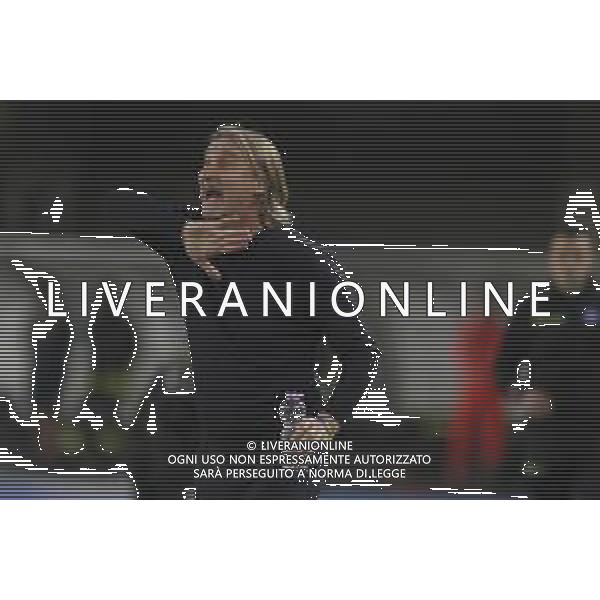 Davide Nicola Head Coach of Cagliari Calcio gestures during Hellas Verona FC vs Cagliari Calcio, 34° Serie A Enilive 2024-25 game at Marcantonio Bentegodi stadium in Verona (VR), Italy, on April 28, 2025. (Photo by Davide Casentini)- AGENZIA ALDO LIVERANI SAS