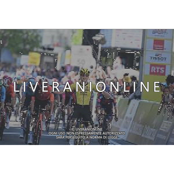30-04-2025 Tour De Romandie; Tappa 01 Munchenstein - Fribourg; 2025, Visma - Lease A Bike; Brennan, Matthew; Fribourg; ©SIROTTI - AGENZIA ALDO LIVERANI SAS