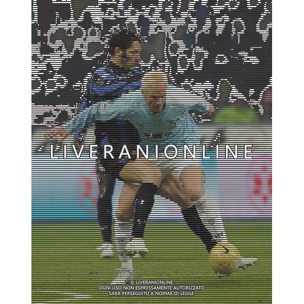 Milano 02/02/2006 coppa italia TIM 2005/06 inter-lazio 1:0 nella foto materazzi e tare ph marco luzzani/ag aldo liverani s.a.s.