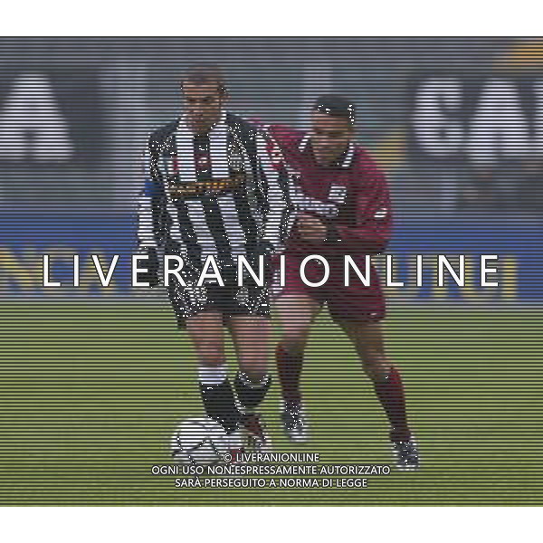 DIG- JUVENTUS - REGGINA CAMPIONATO CALCIO SERIE A 12 GENNAIO 2003 - RISULTATO 5-0 NELLA FOTO ALESSANDRO DEL PIERO E JULIO CESAR LEON AGENZIA ALDO LIVERANI SAS