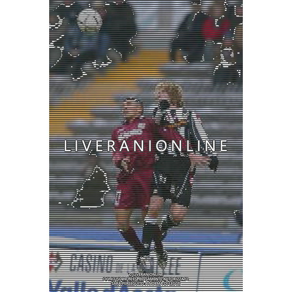 DIG- JUVENTUS - REGGINA CAMPIONATO CALCIO SERIE A 12 GENNAIO 2003 - RISULTATO 5-0 NELLA FOTO PAVEL NEDVED E JULIO CESAR LEON AGENZIA ALDO LIVERANI SAS