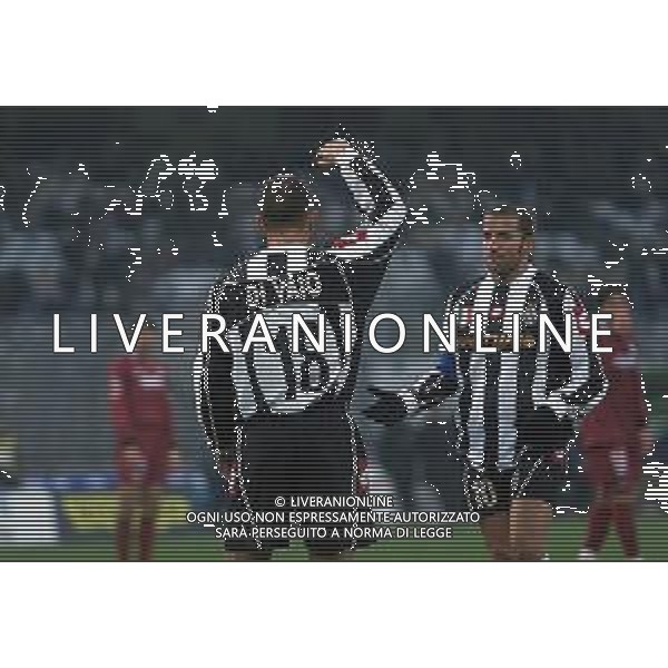 DIG- JUVENTUS - REGGINA CAMPIONATO CALCIO SERIE A 12 GENNAIO 2003 - RISULTATO 5-0 NELLA FOTO ESULTANZA DOPO IL GOL DI MARCO DI VAIO DEL 5 - 0 CON ALESSANDRO DEL PIERO AGENZIA ALDO LIVERANI SAS