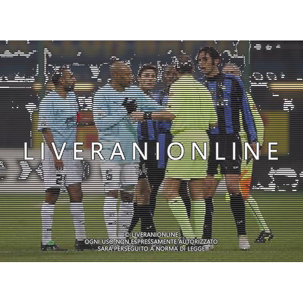 Milano 02/02/2006 coppa italia TIM 2005/06 inter-lazio 1:0 nella foto discussioni ph marco luzzani/ag aldo liverani s.a.s.