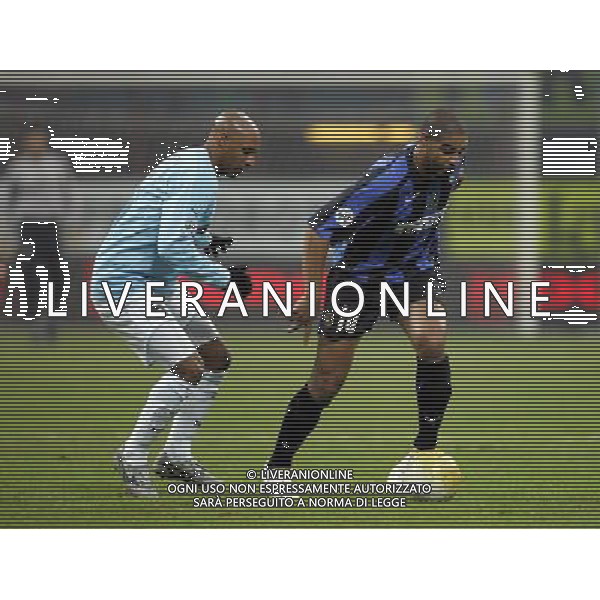 Milano 02/02/2006 coppa italia TIM 2005/06 inter-lazio 1:0 nella foto adriano e dabo ph marco luzzani/ag aldo liverani s.a.s.