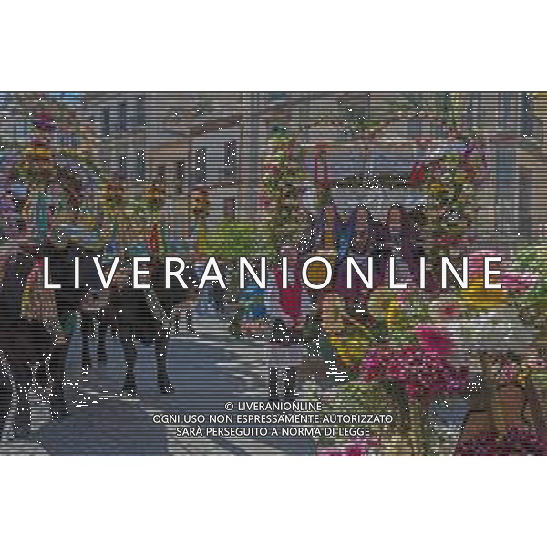 1-5-2025. Cagliari, 369° festa Sant\'Efisio Martire. La festa, si svolge ogni anno il 1 Maggio ininterrottamente dal 1657, anno in cui il Santo fece cessare l\'epidemia della peste arrivata in Sardegna. I fedeli e i gruppi folk sardi, ripercorrono i luoghi del martirio. Foto Salvatore Moi/Agenzia Aldo Liverani s.as.- AGENZIA ALDO LIVERANI SAS