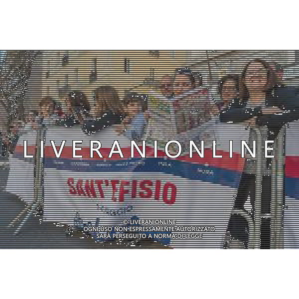 1-5-2025. Cagliari, 369° festa Sant\'Efisio Martire. La festa, si svolge ogni anno il 1 Maggio ininterrottamente dal 1657, anno in cui il Santo fece cessare l\'epidemia della peste arrivata in Sardegna. I fedeli e i gruppi folk sardi, ripercorrono i luoghi del martirio. Foto Salvatore Moi/Agenzia Aldo Liverani s.as.- AGENZIA ALDO LIVERANI SAS