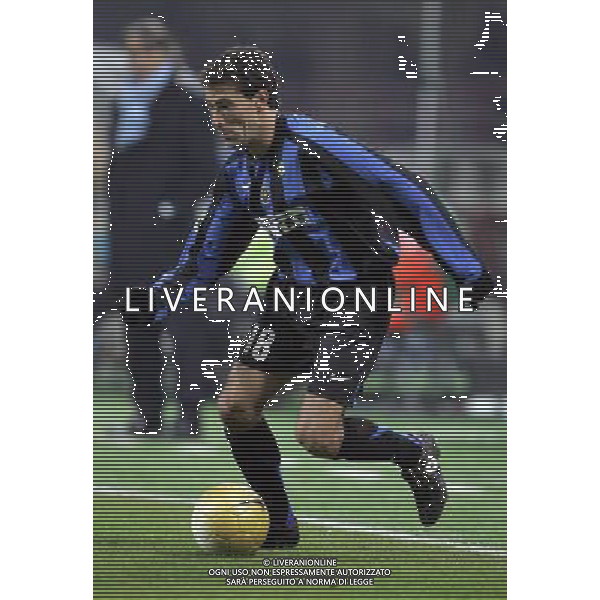Milano 02/02/2006 coppa italia TIM 2005/06 inter-lazio 1:0 nella foto kily gonzalez cristian ph marco luzzani/ag aldo liverani s.a.s.