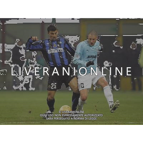 Milano 02/02/2006 coppa italia TIM 2005/06 inter-lazio 1:0 nella foto samuel e bonanni ph marco luzzani/ag aldo liverani s.a.s.