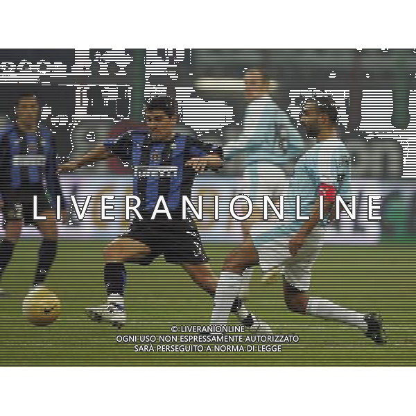 Milano 02/02/2006 coppa italia TIM 2005/06 inter-lazio 1:0 nella foto pizarro e liverani ph marco luzzani/ag aldo liverani s.a.s.