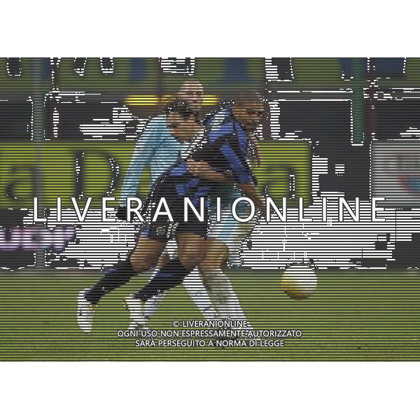 Milano 02/02/2006 coppa italia TIM 2005/06 inter-lazio 1:0 nella foto adriano e siviglia ph marco luzzani/ag aldo liverani s.a.s.